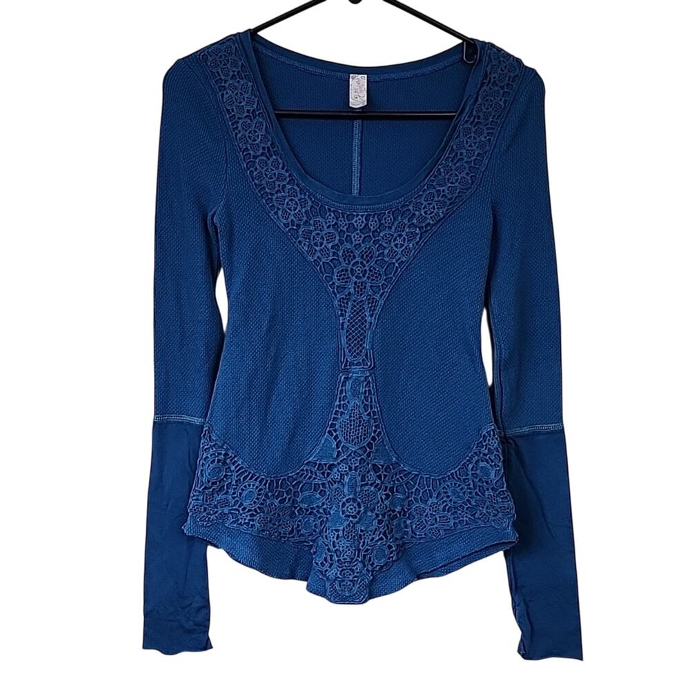 Free People Vintage Blue Lacey Applique Long Sleeve Thermal - Picture 2 of 10
